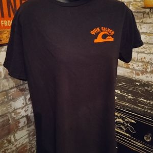 Quicksilver t-shirt